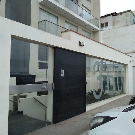 Beachfront Condo San Miguel Lima Bagian luar foto